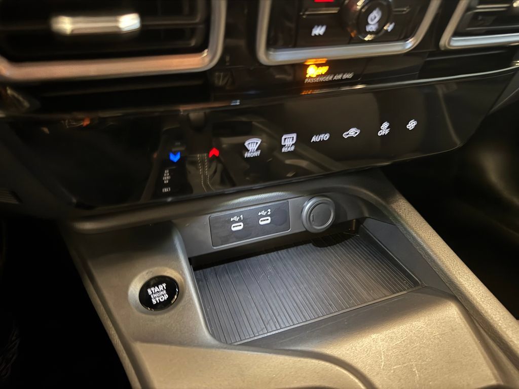 Used 2026 Nissan Sentra SV w/ Floor Mat Package FWD image 16