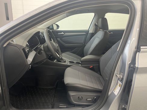 New 2026 Volkswagen Jetta SE image 13