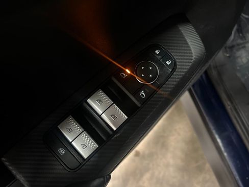 Used 2022 Mitsubishi Outlander SE image 15