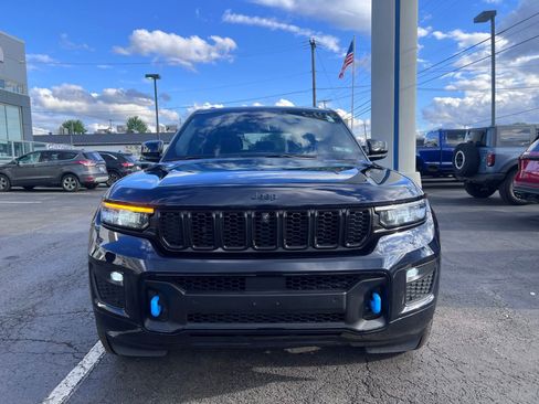 Used 2024 Jeep Grand Cherokee Limited 4xe AWD/4WD image 2