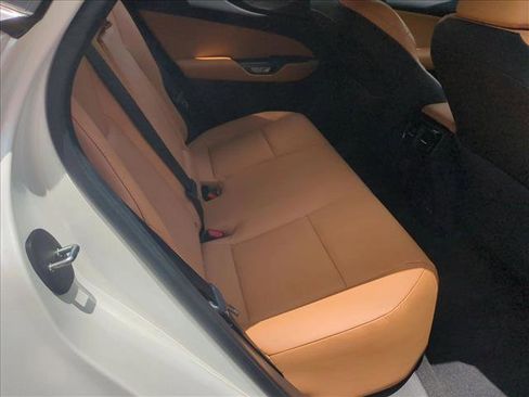 Used 2025 Lexus NX 250 FWD w/ Accessory Package (Z1) image 21