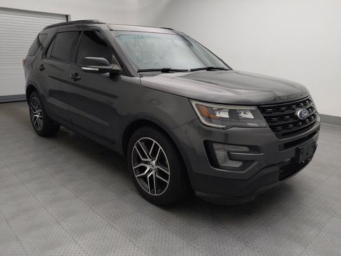 Used 2017 Ford Explorer Sport w/ Equipment Group 401A AWD/4WD image 11