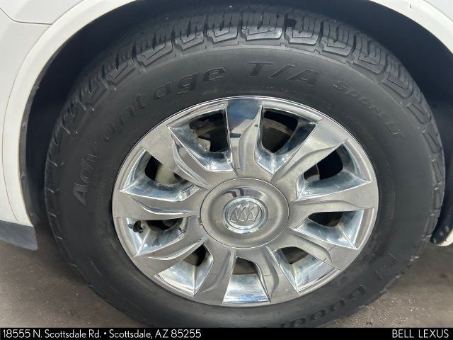 Used 2017 Buick Enclave Leather AWD/4WD image 10