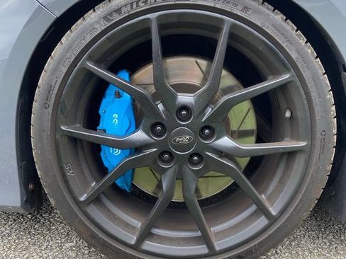 Used 2017 Ford Focus RS AWD/4WD image 9