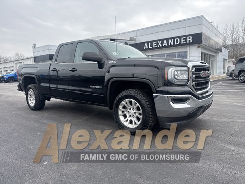 Used 2019 GMC Sierra 1500 SLE image 1