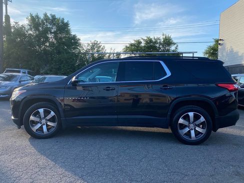 Used 2019 Chevrolet Traverse LT w/ LT Premium Package image 11