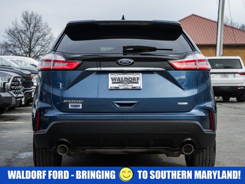 Used 2019 Ford Edge SE image 6
