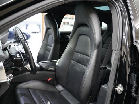 Used 2019 Porsche Panamera 4 Executive image 24