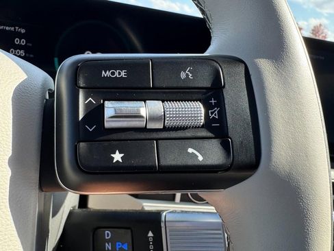 Used 2024 Hyundai Santa Fe Calligraphy image 19