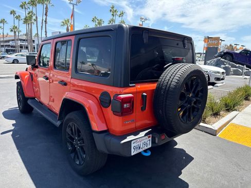 Used 2023 Jeep Wrangler Unlimited Sahara AWD/4WD image 14