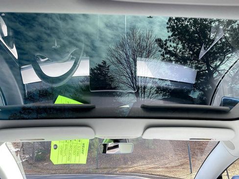 Used 2020 Tesla Model 3 Standard Range Plus image 20