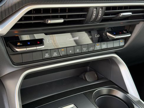 New 2026 MAZDA CX-90 3.3 Turbo w/ Select Package image 24