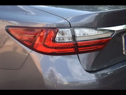 Used 2016 Lexus ES 350 w/ Navigation System Package FWD image 49