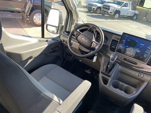 Certified 2022 Ford Transit 350 XLT image 21