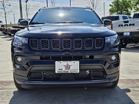 New 2026 Jeep Compass Latitude image 6
