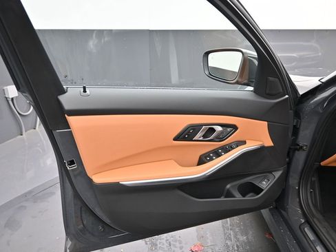 New 2026 BMW 330i Sedan w/ Premium Package RWD image 5