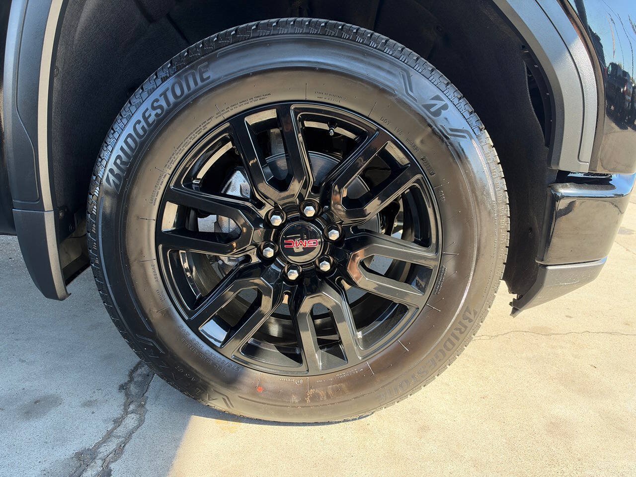 Used 2026 GMC Sierra 1500 Elevation RWD image 24