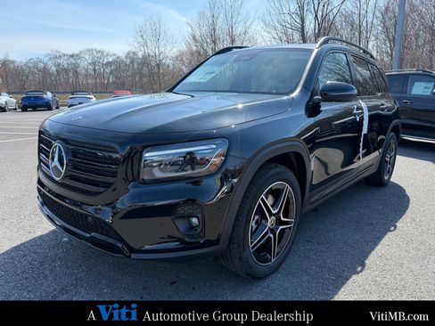 New 2026 Mercedes-Benz GLB 250 4MATIC image 4