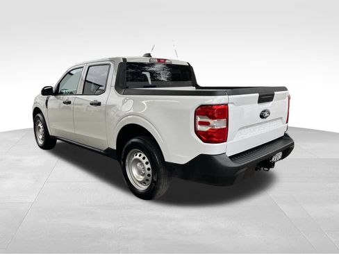Used 2025 Ford Maverick XL w/ Equipment Group 101A AWD/4WD image 8