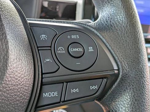 Used 2024 Toyota Corolla LE FWD image 13