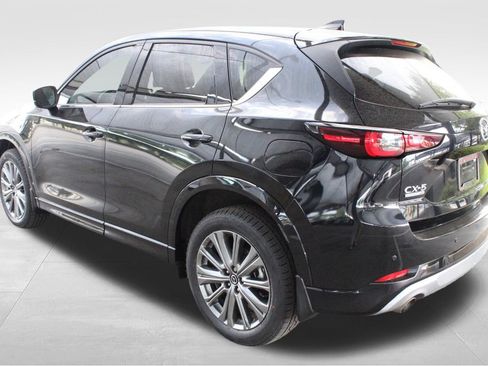 Used 2024 MAZDA CX-5 Signature AWD/4WD image 11