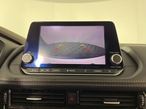 Used 2023 Nissan Rogue SV w/ SV Premium Package image 26