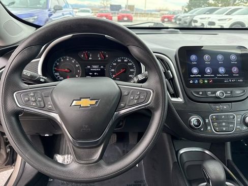 Used 2024 Chevrolet Malibu LT image 15