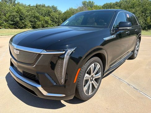 Used 2025 Cadillac Escalade IQ Luxury 2 AWD/4WD image 1