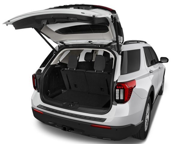 Used 2025 Ford Explorer ST AWD/4WD image 7