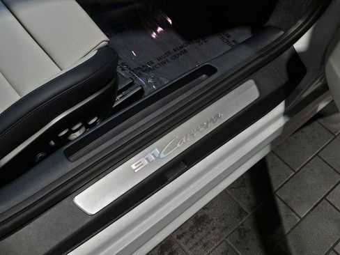 New 2026 Porsche 911 Carrera image 17