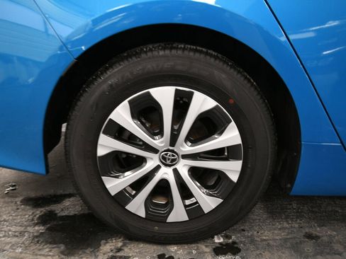 Certified 2022 Toyota Prius Prime XLE image 28