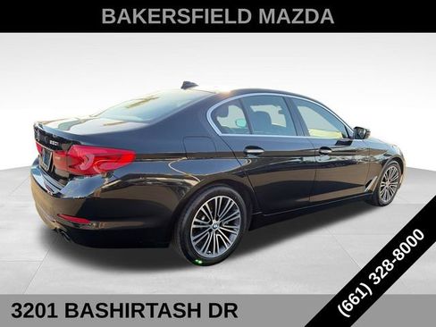Used 2018 BMW 530i RWD image 5