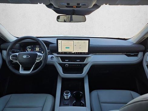 New 2026 Ford Explorer Active w/ Active Comfort Package RWD image 15