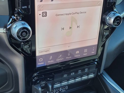 New 2026 RAM 2500 Laramie w/ Night Edition image 15