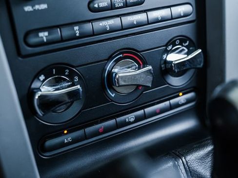 Used 2007 Ford Mustang GT Premium image 16