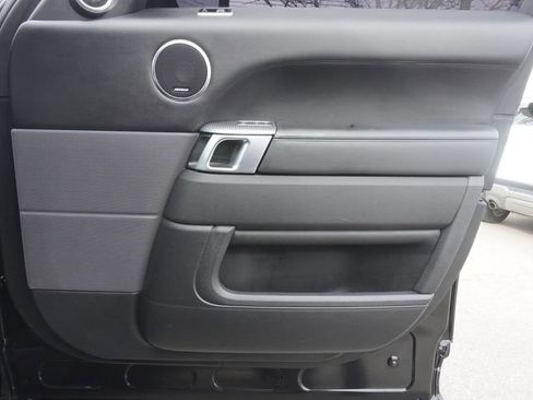 Used 2021 Land Rover Range Rover Sport HST image 21