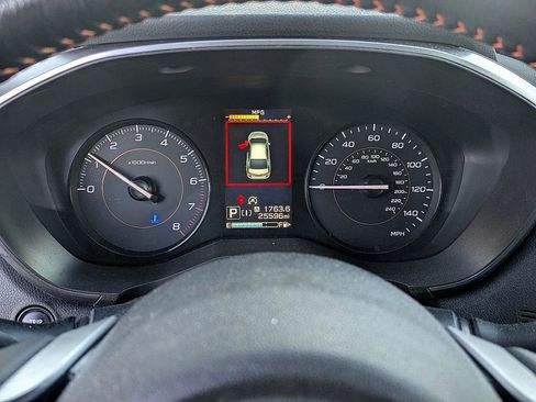 Used 2021 Subaru Crosstrek 2.0i Premium image 19