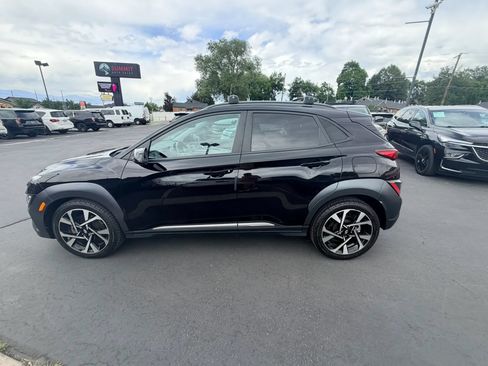 Used 2023 Hyundai Kona Limited AWD/4WD image 7