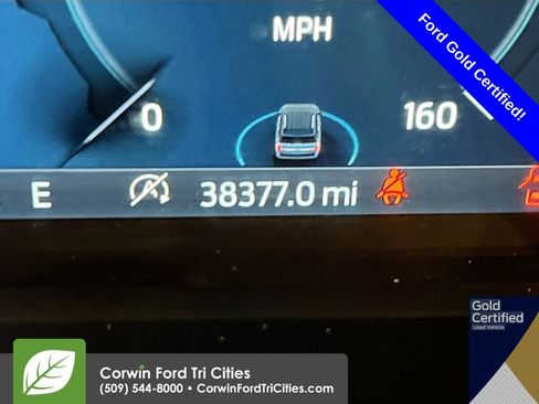 Used 2023 Ford Expedition Max Limited image 2