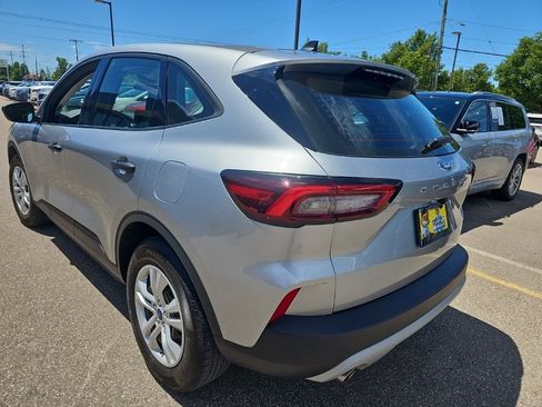 Used 2023 Ford Escape FWD image 4