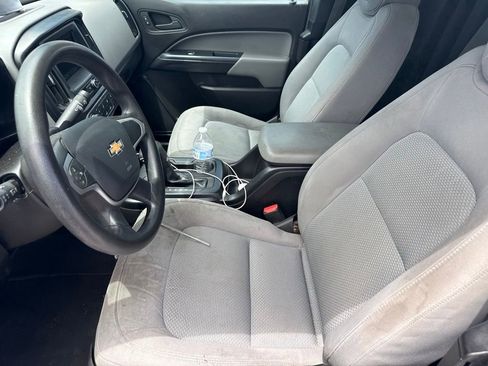 Used 2020 Chevrolet Colorado W/T w/ WT Convenience Package RWD image 14