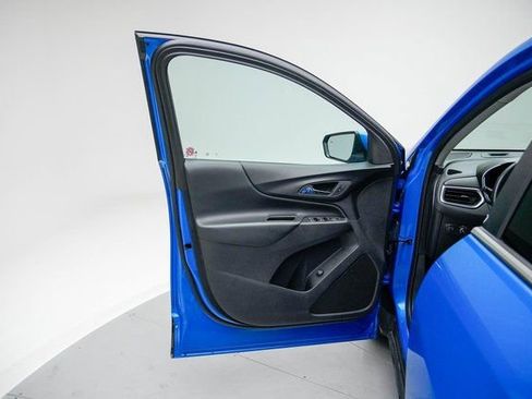 Used 2024 Chevrolet Equinox LT image 23