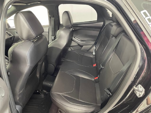 Used 2017 Ford Focus ST w/ Equipment Group 402A FWD image 14