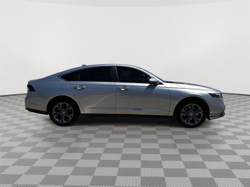Certified 2026 Honda Accord LX image 5