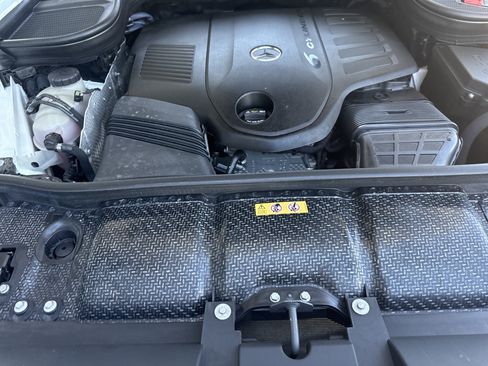 Used 2022 Mercedes-Benz GLS 450 4MATIC image 18