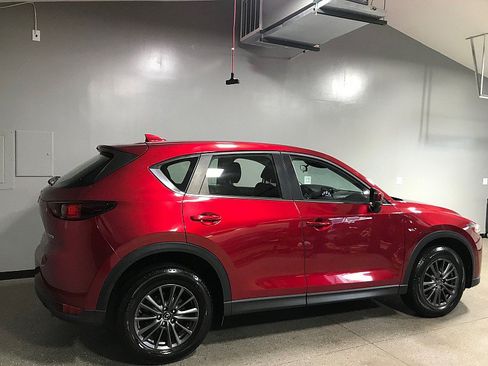 Used 2020 MAZDA CX-5 Sport FWD image 3