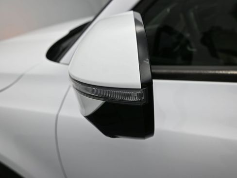 Used 2022 Kia Telluride SX w/ SX Prestige Package image 47