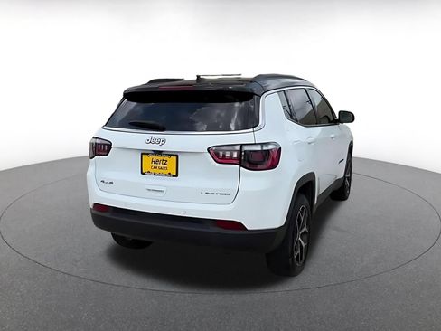 Used 2025 Jeep Compass Limited AWD/4WD image 15