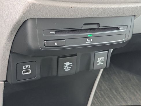 Used 2021 Honda Odyssey Touring image 20