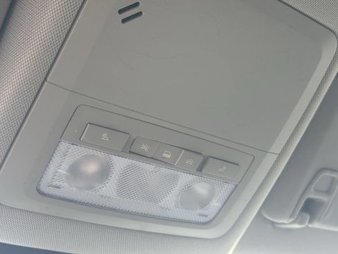 Used 2015 Chevrolet Cruze LT w/ Technology Package image 26